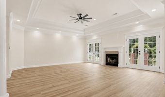 171 Larkspur Dr, Albany, GA 31721