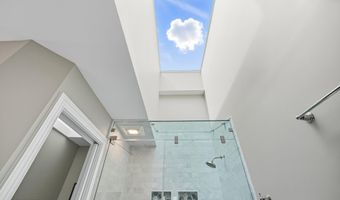 50 SEMINOLE LANDING Rd, Atlantic Beach, FL 32233