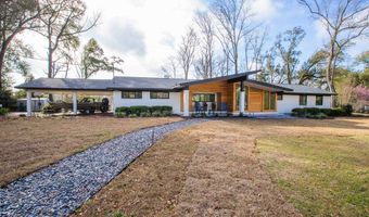 1512 Douglas Dr, Bainbridge, GA 39819