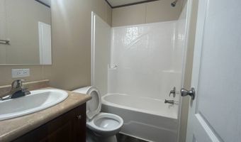 783 Amherst Ln, Almont, MI 48003