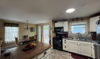 80 Baldwin Dr, Bangor, ME 04401