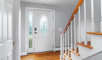 41 Thomas Leighton Blvd, Cumberland, RI 02864
