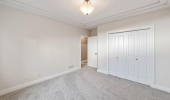 2526 Coyote Dr, Ames, IA 50014