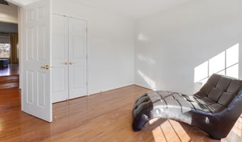 41863 CINNABAR Sq, Aldie, VA 20105