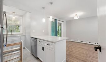 47 Kingsland Ct 6A, Charlestown, RI 02813