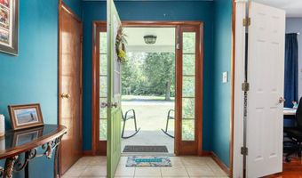 6546 Derbyshire Rd, Indianapolis, IN 46227