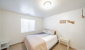 1459 S Windsor Dr, Ammon, ID 83406