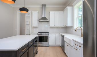 20 Millers Pond Dr, Beaufort, SC 29907