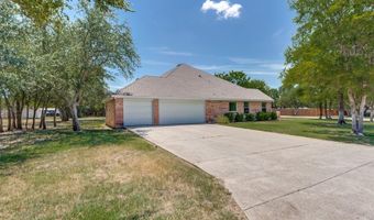 207 Highland Dr, Aledo, TX 76008