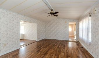 48 Cantaberry Ln, Coventry, RI 02816