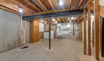 43868 STRONGHOLD Ct, Ashburn, VA 20147