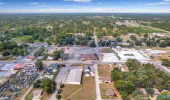1214 N Jefferson St, Athens, AL 35611