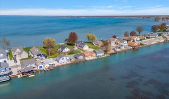 7931 Anchor Bay, Algonac, MI 48001