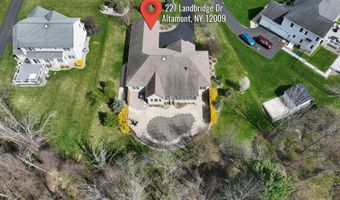 227 Landbridge Dr, Altamont, NY 12009