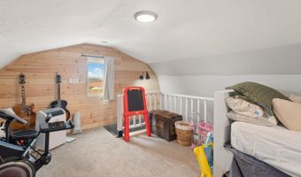 9 OSWEGO Trl, Boulder, WY 82923