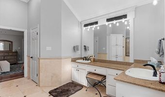 5020 Sweetwater Dr, Benton, LA 71006