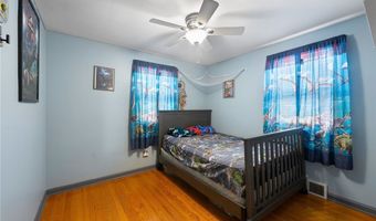 122 S Edgehill Ave, Austintown, OH 44515