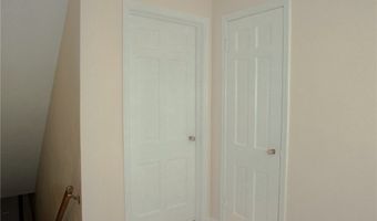 4020 Douglas Ave, Des Moines, IA 50310