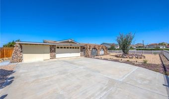 16048 Wintun Rd, Apple Valley, CA 92307