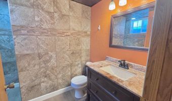 209 10th Ave NW, Bowman, ND 58623