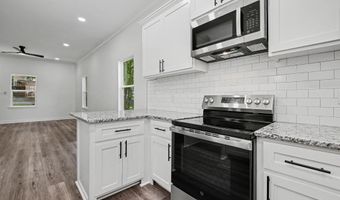 622 Denton St, Benton, AR 72015