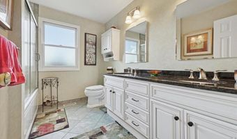 15 BETH Dr, Ambler, PA 19002