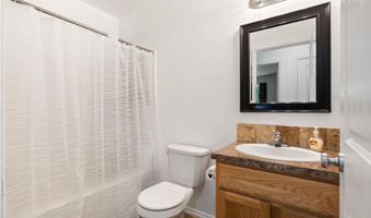 610 Botaka Loop, Benton City, WA 99320