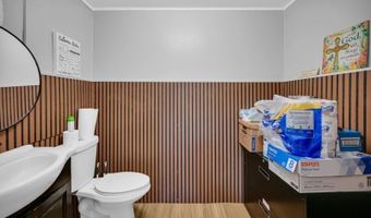 33 N Morris St, Andover, NJ 07801