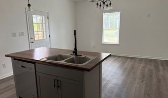 211 Edgewood Ave, Bainbridge, GA 39819