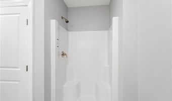 10 Sherwood Ave, North Providence, RI 02911