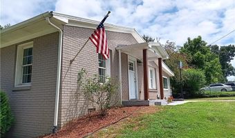 866 Mountain Rd, Asheboro, NC 27205