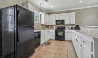 1502 Harwich Dr, Baton Rouge, LA 70820