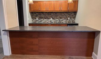 7702 TRAMMELL Rd, Annandale, VA 22003