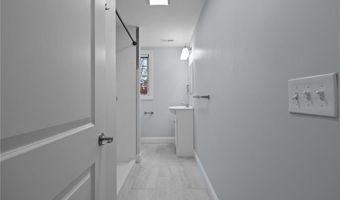 31 Swan St, North Providence, RI 02911