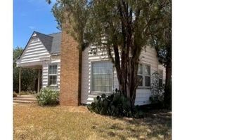 1402 Avenue K, Anson, TX 79501