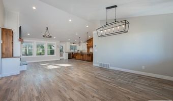 1261 N Trappers Rdg, Ammon, ID 83401