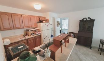 15 W Bolton Ave, Absecon, NJ 08201