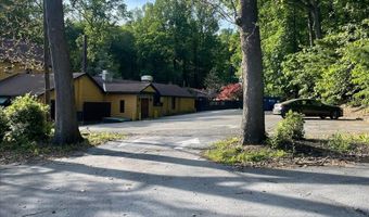 2619 HILL Rd, Reading, PA 19606