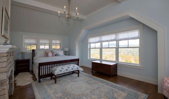 68 Ridge Rd, Ashland, NH 03217