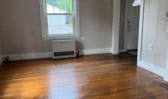 76 Vernon St, Bangor, ME 04401