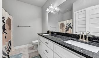 28 Copinsay Dr, Bella Vista, AR 72715