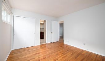 540 Sherman Ave, Belford, NJ 07718