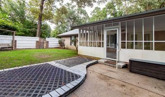 1712 Twin Lakes Dr, Bainbridge, GA 39819