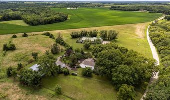 662 E 1452 Rd, Baldwin City, KS 66006