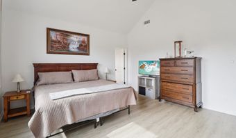 165 Rolling Bend Rd, Alvord, TX 76225