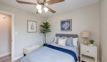 138 Springhill Dr, Bardstown, KY 40004