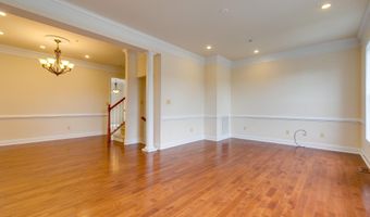 2026 N CULPEPER St, Arlington, VA 22207
