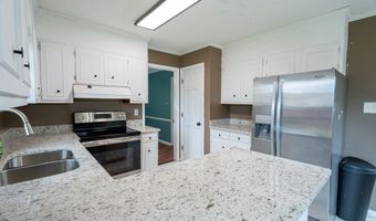 1610 Woodfield Ct, Albany, GA 31721