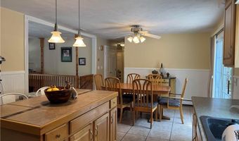 25 Beechnut Dr, Johnston, RI 02919