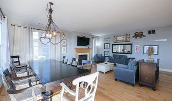 2070 W Riverside Dr, Atlantic City, NJ 08401